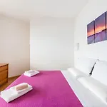 The View House